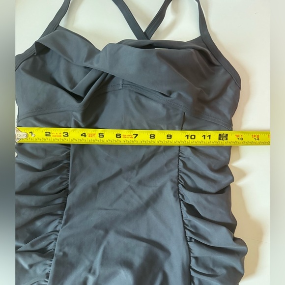 ATHLETA Black Twister Swimsuit One Piece 36 B/C - Picture 8 of 11